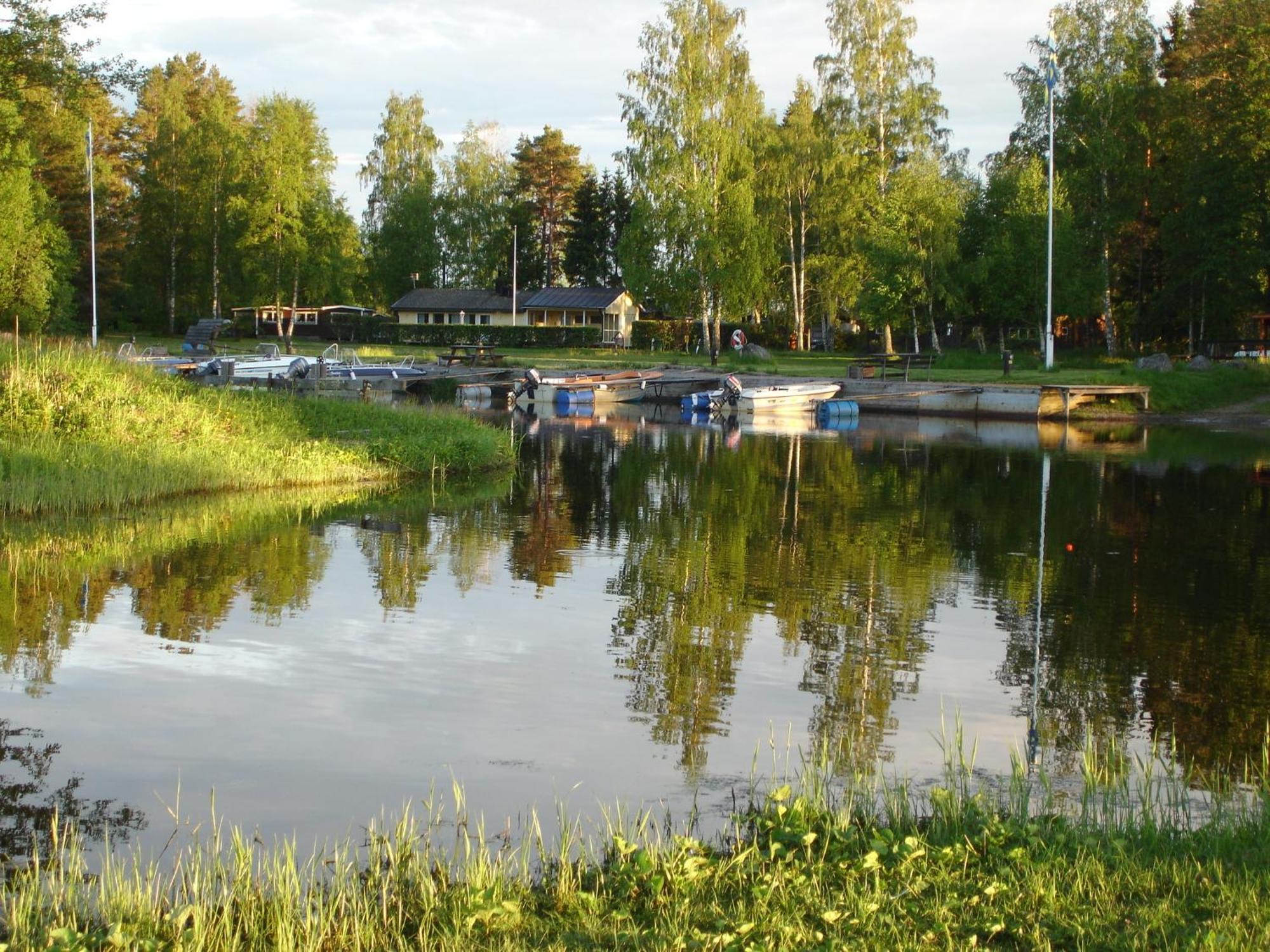 Villa Karlholm Snatra Stugomrade Karlholmsbruk Exterior foto